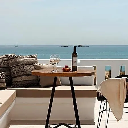 Отель Almiriki Naxos Beachside Living Naxos City