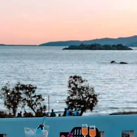 Otel Almiriki Naxos Beachside Living